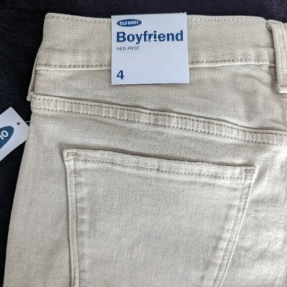 Old Navy Jean Shorts - Picture 5 of 6